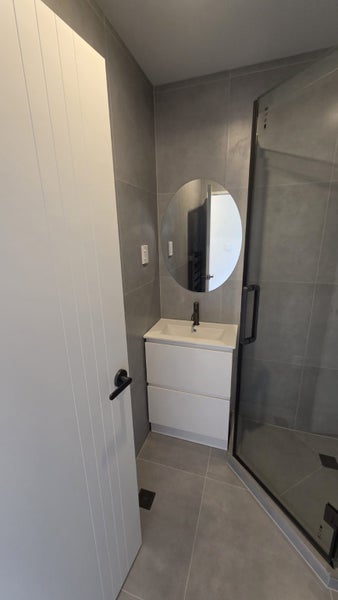 Mount Roskill, 3 bedrooms64531780241025111