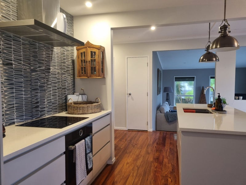 Torbay, 2 bedrooms64531780248963111