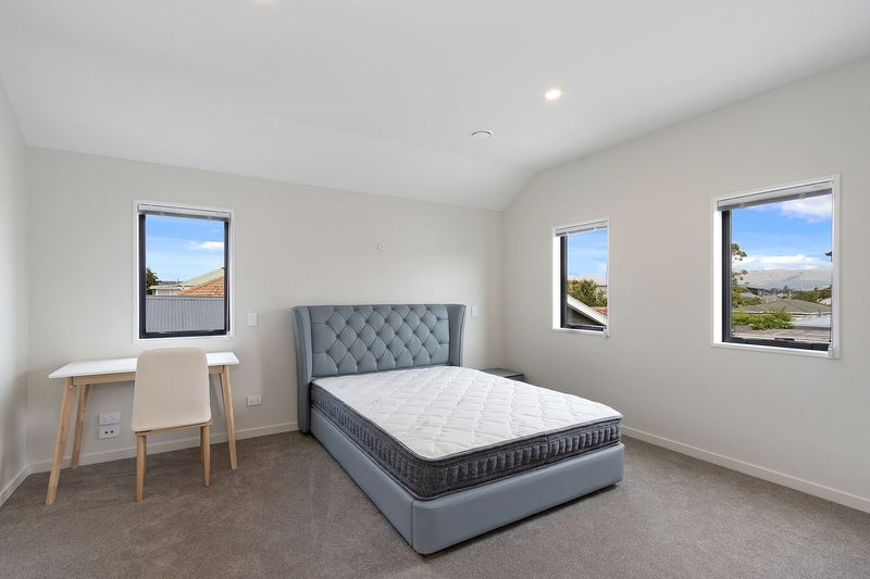 Linwood, 4 bedrooms64597964876674114