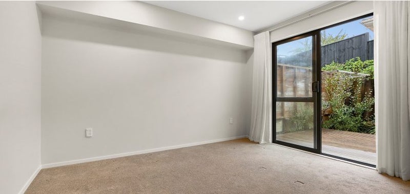 Mount Roskill, 1 bedroom64533866435459110