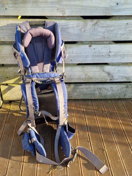 Kathmandu child carrier Carousel 5