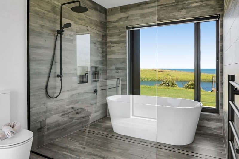 Untamed. Unfiltered. Unforgettable.64535449403011113