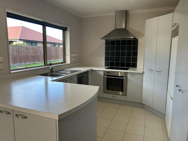 Halswell, 4 bedrooms64535630891267112