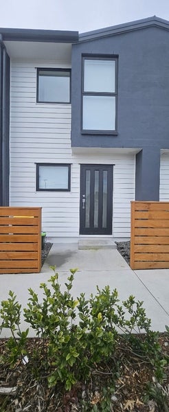 Pukekohe, 2 bedrooms64535743092993110