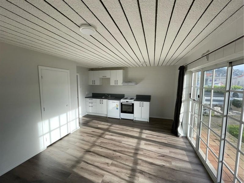 Caversham, 1 bedroom64536230216705114