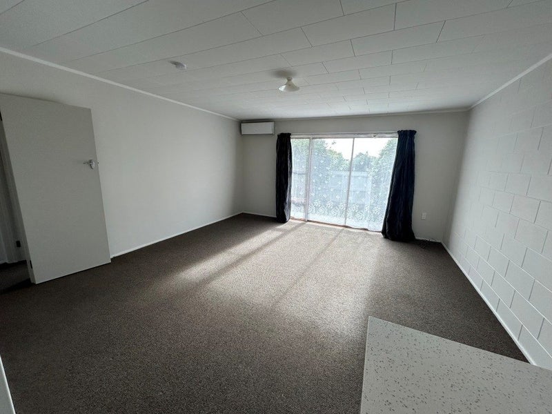 Pukekohe, 2 bedrooms64536438019843112