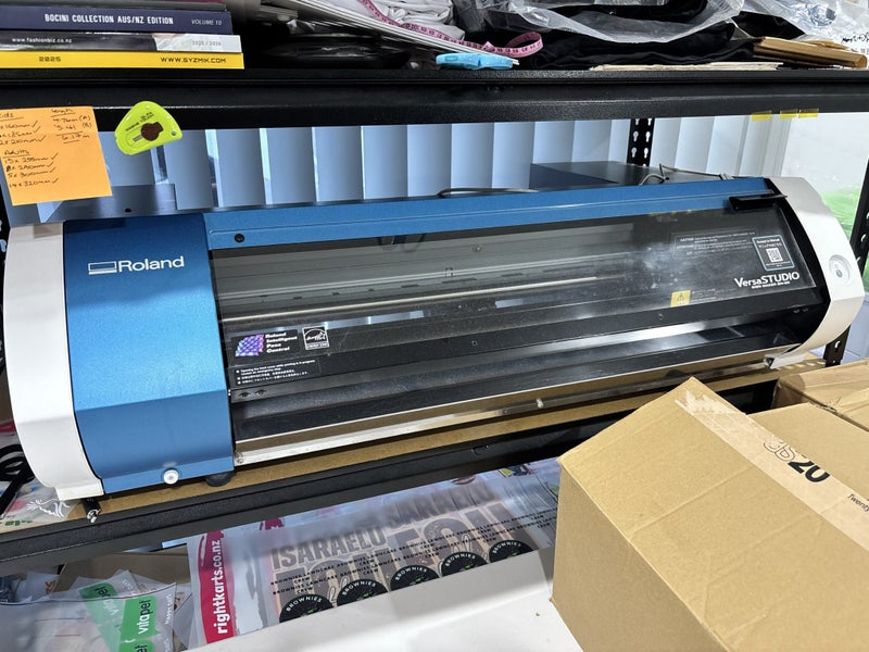 *MUST GO* ROLAND BN20 PRINTER CUTTER Carousel 1