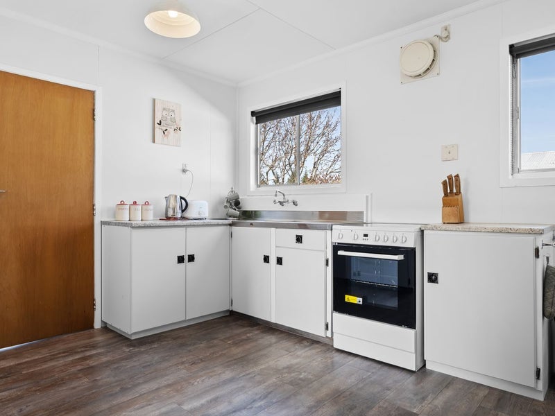 Fresh, Central & Easy64536731343873113