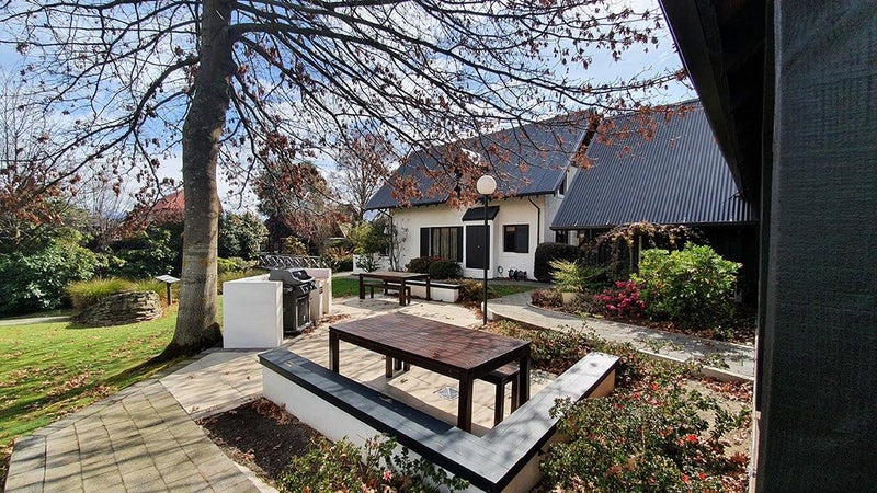 Lake Wanaka - Pines Resort - Xmas Week Accommodation64536815040387110