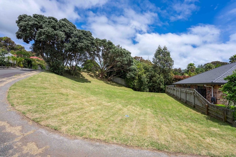 Fairway Find | Prime Waikanae Section64537916024963114