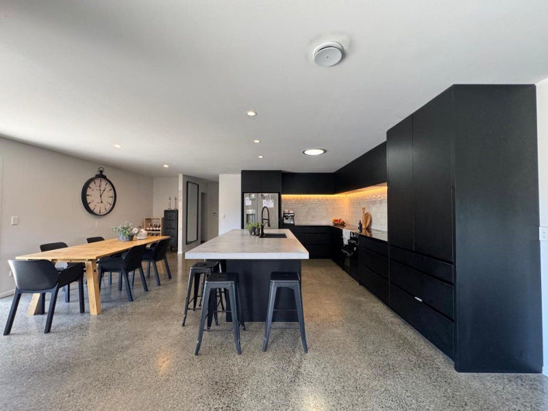 Havelock North, 4 bedrooms64537023097345112