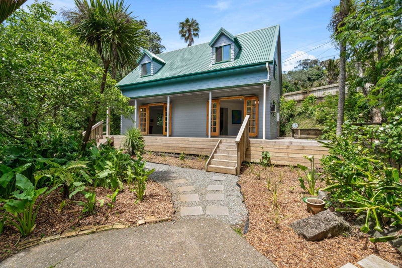 Fresh, Move-In Ready – Your Entry into Muriwai64537232369409110