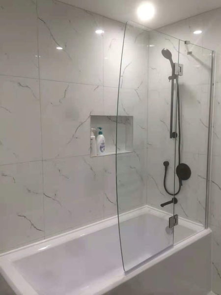 Modern Swing Door Bath Screen – 2-Panel Glass, 1100W x 1500H Carousel 1