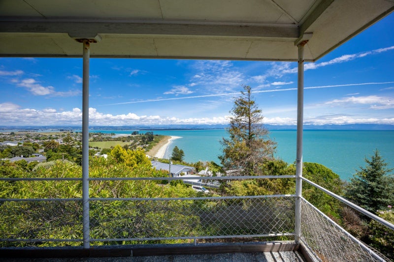 The view you’ll never want to leave64537330228482112