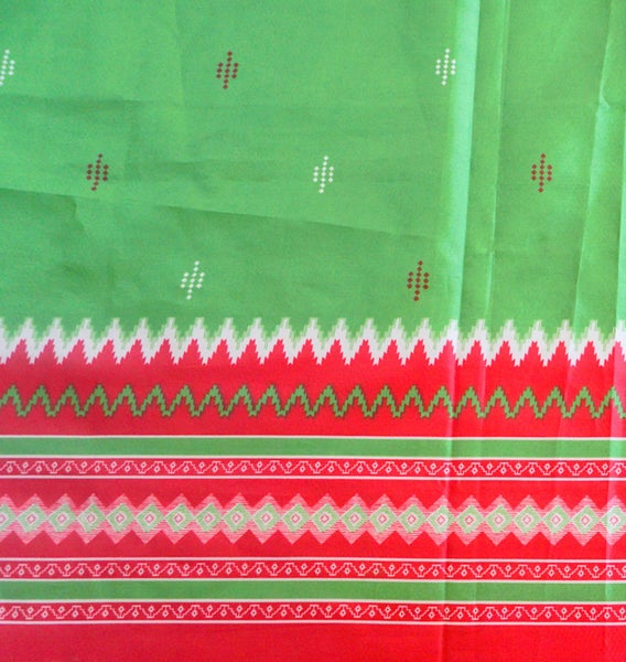 5.65 meters of Vintage Japanese Silk Fabric - Make a Kimono Carousel 1