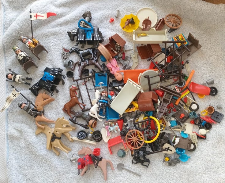 CASTLE64537692983554112