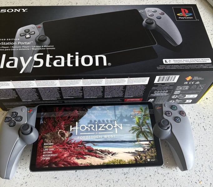 PlayStation Portal 30th Anniversary Edition Carousel 1