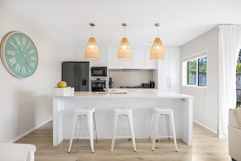 Summer Vibes on Somerset!64537720806401112