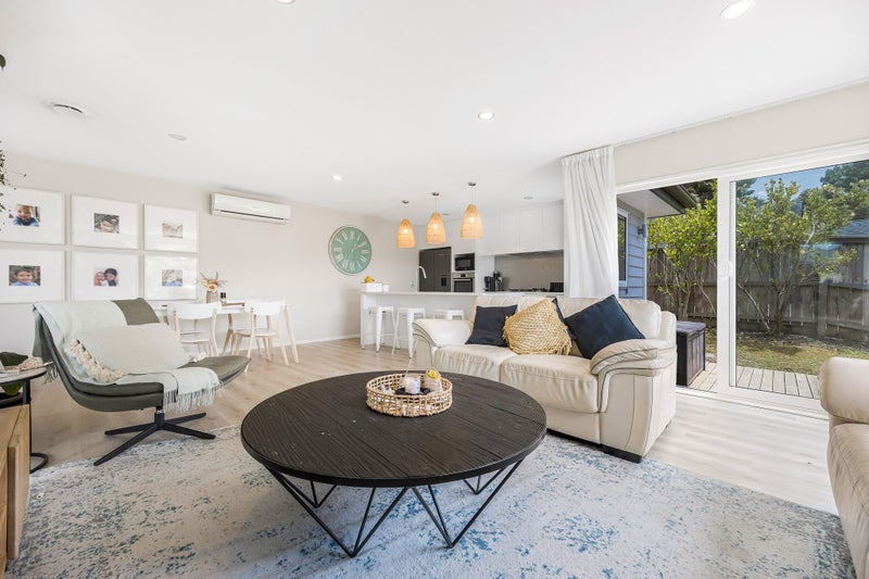 Summer Vibes on Somerset!64537720806401114