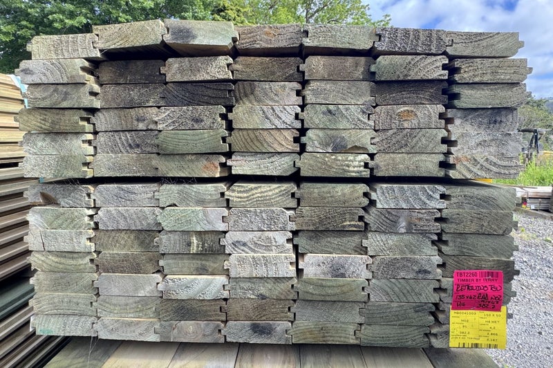 PINE, TG&V RETAINING, No2, 135 x 42mm, H4 TREATED - 382.2m - TBT2260 Carousel 2