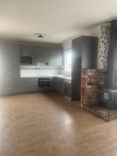 Spreydon, 4 bedrooms64537818355842113