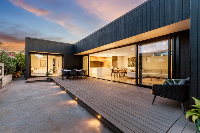 A Masterclass in Architecture & Modern Eco-Living64537818369281110