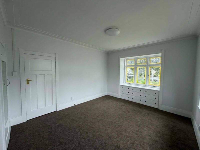 Fairfield, 4 bedrooms64537818384130112