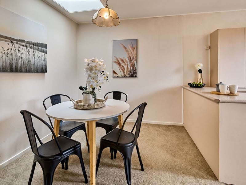 What a Honey for the Money!64537915841922114