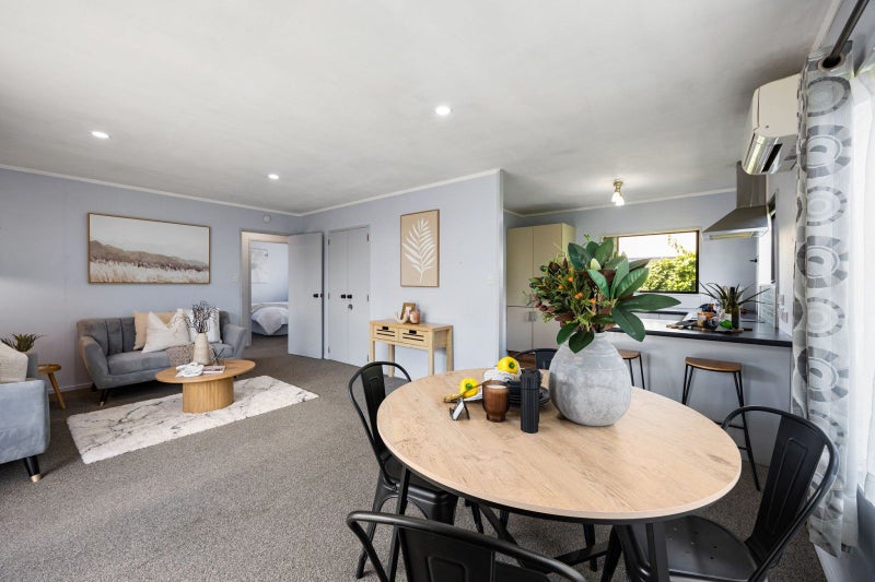 Entry-Level Gem64537916009475112