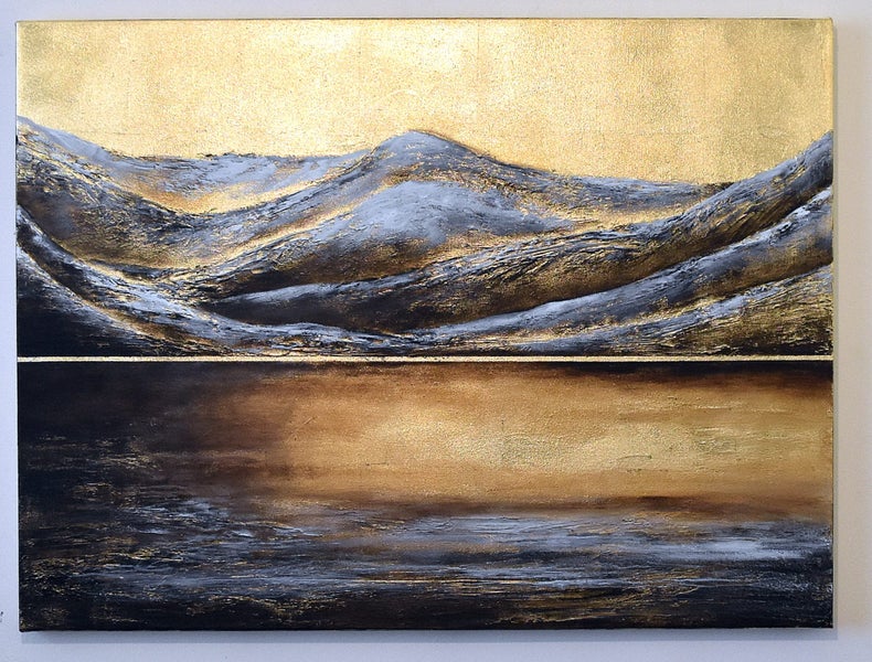 WANAKA GOLDEN LIGHT - GOLD LEAF - EXTRA LARGE Carousel 1