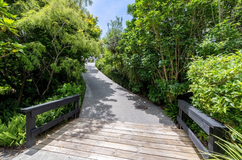 Discover Your Private Haven in Macleans Zone64538505922947112