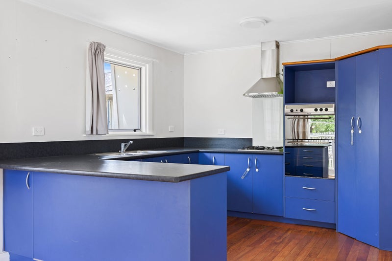 649sqm of MRZ Opportunity (As Is Where Is)64538506079490113