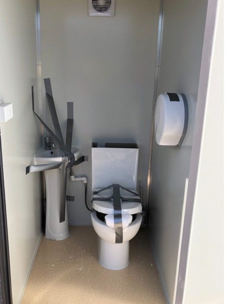 Toilet Ablution Single Unit Carousel 4