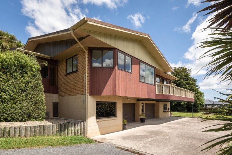 Park Your New Chapter Here64538696809473110