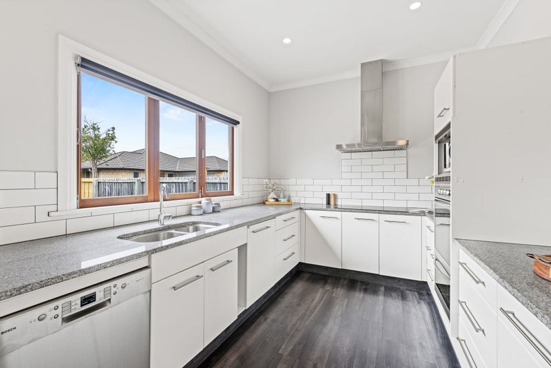 Where Character Meets Modern Ease64538901182210113