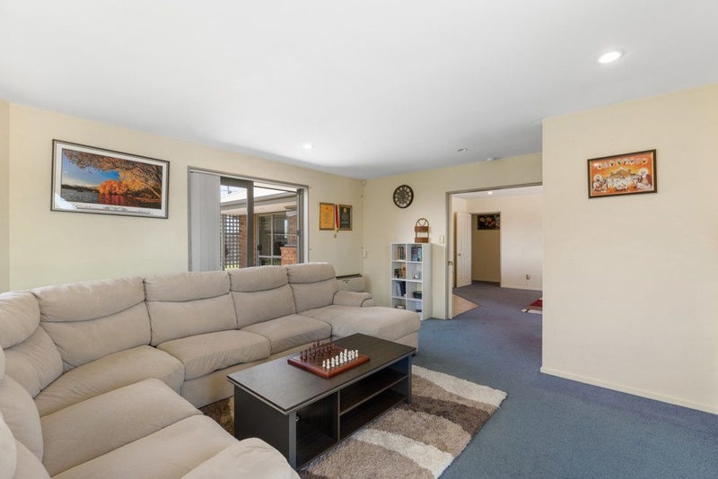 Starter or Investor Gem in Hornby!!64538993916035112