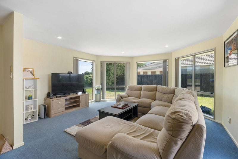 Starter or Investor Gem in Hornby!!64538993916035113