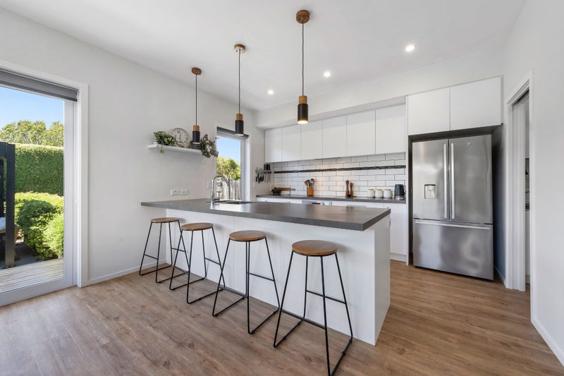 Happiness Has an Address64539294287362112