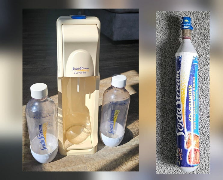 Soda Stream - (gas x2 and bottles x2 included) Carousel 1