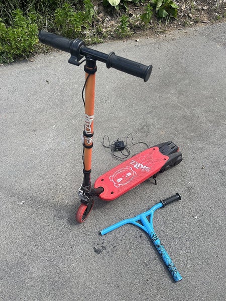 Kids e-scooter (SKITZ) Carousel 2