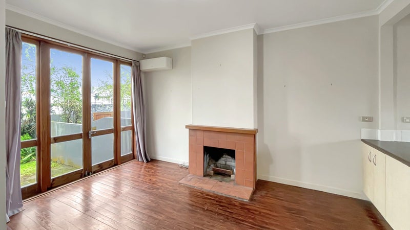 Epsom, 2 bedrooms64539478129922112