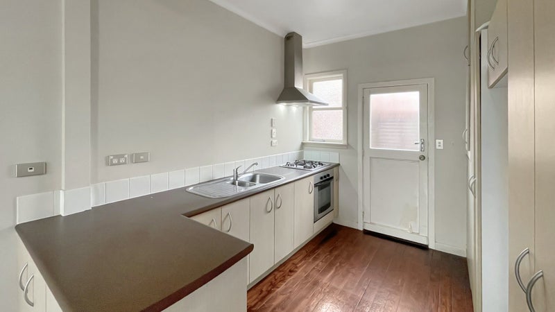 Epsom, 2 bedrooms64539478129922113