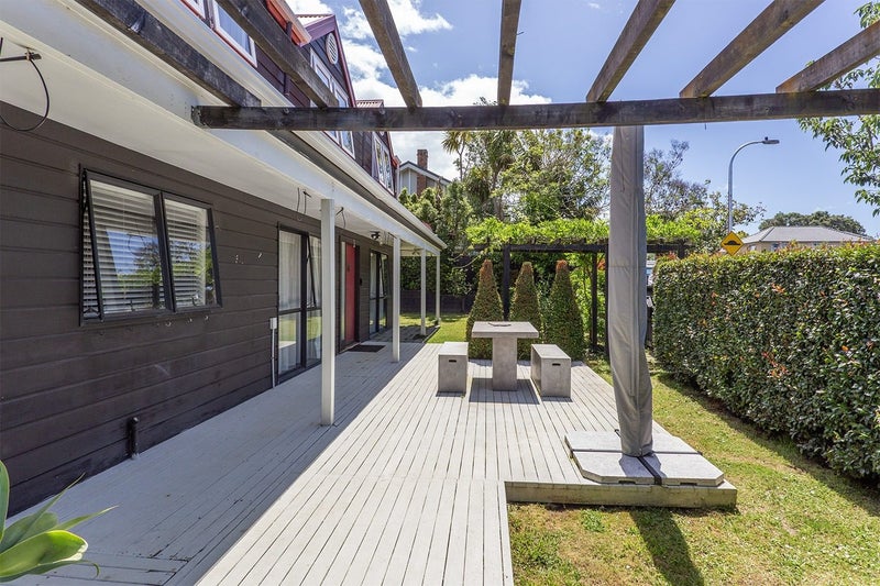 Sandringham, 4 bedrooms64539478322946112