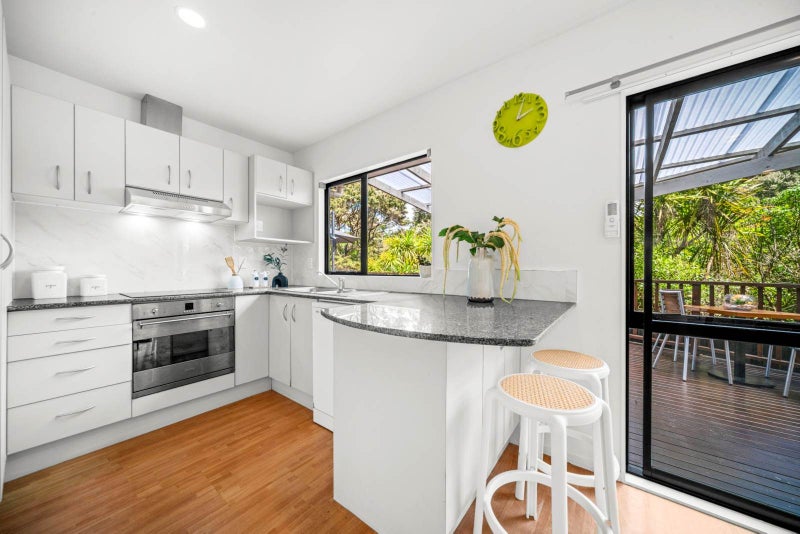 Peaceful, Modern, Convenient Location64539577363970114