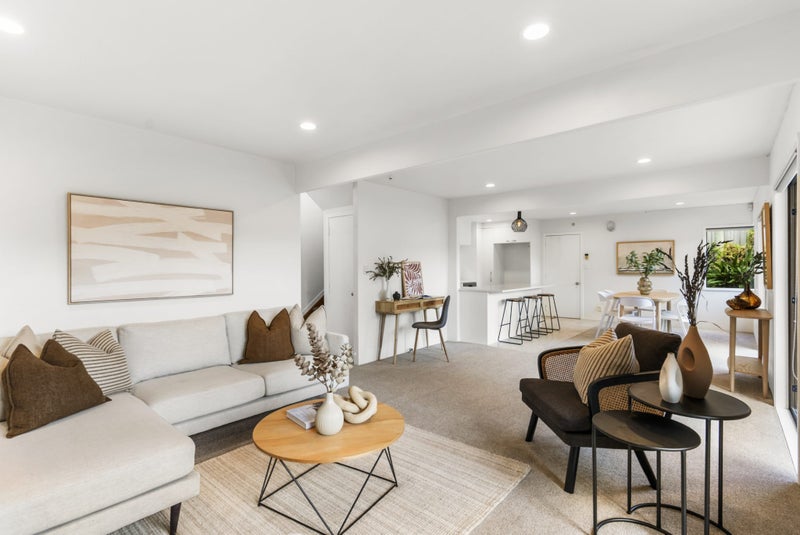 VENDOR HAS PURCHASED!64539676311426113