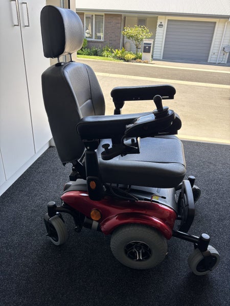 Power Wheelchair Carousel 2