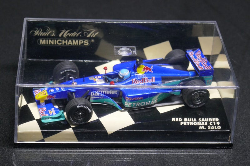 Minichamps 1/43 Sauber C19 #17 Mika Salo F1 2000 Carousel 1