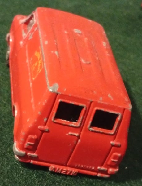 Dinky Bedford CF Van Royal Mail Carousel 2