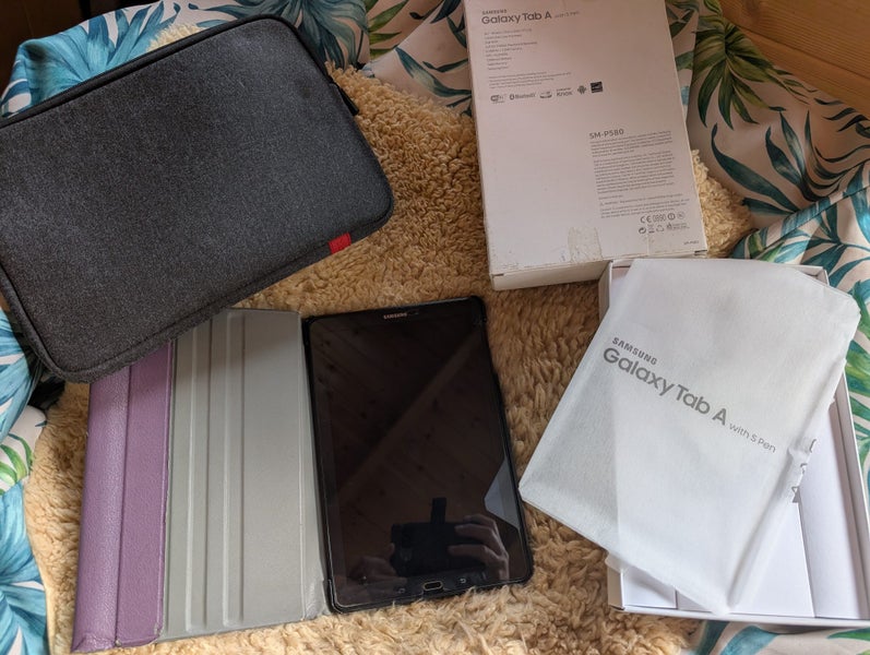 Samsung Galaxy Tab A with S Pen – Boxed + Purple Cover Carousel 1