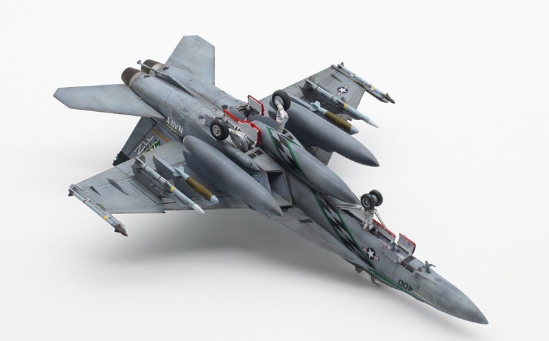 F/A-18E (Academy, 1/72) Finished Model Carousel 10